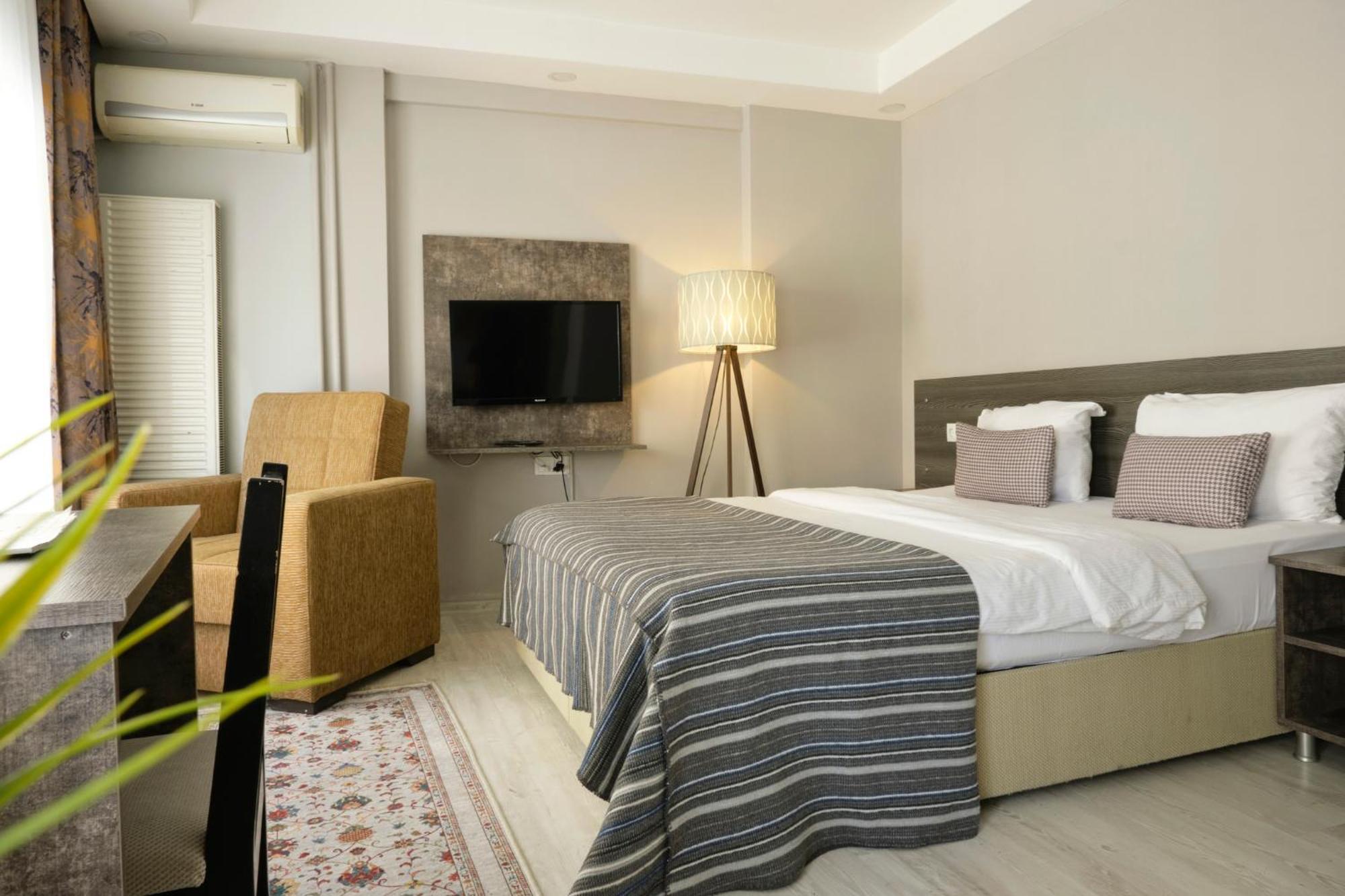 The Breeze Hotel เอสเกซีเฮียร์ ภายนอก รูปภาพ