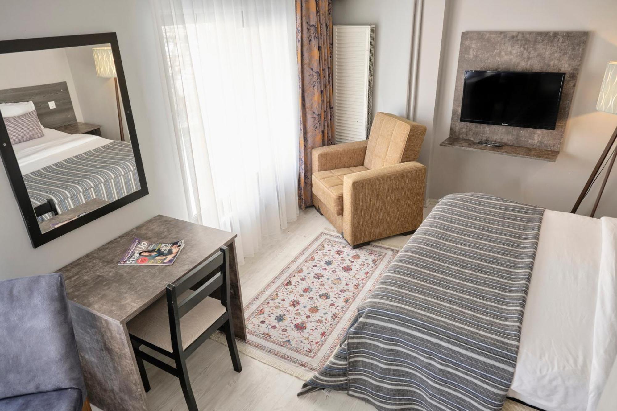 The Breeze Hotel เอสเกซีเฮียร์ ภายนอก รูปภาพ